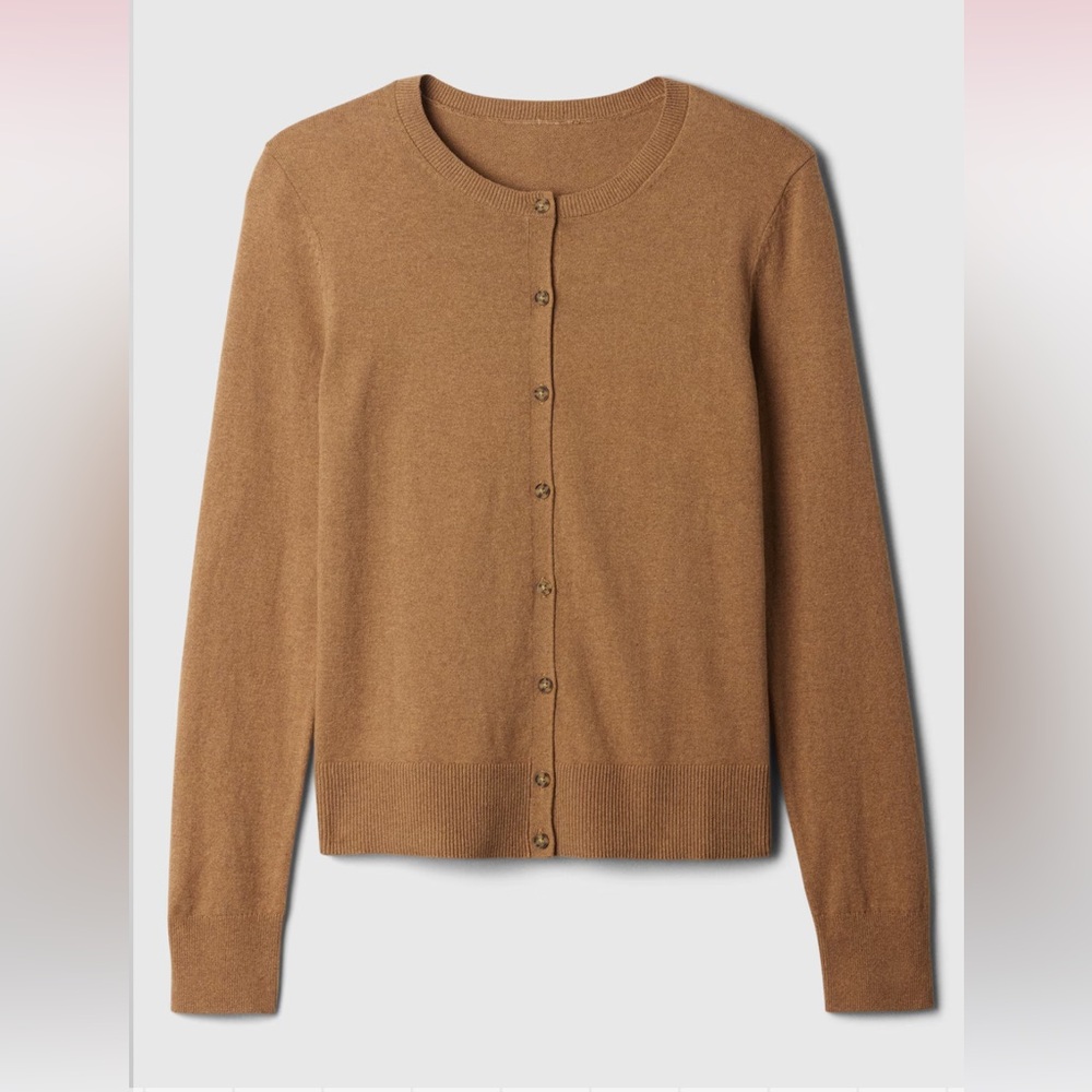 NWT Gap Crewneck cardigan